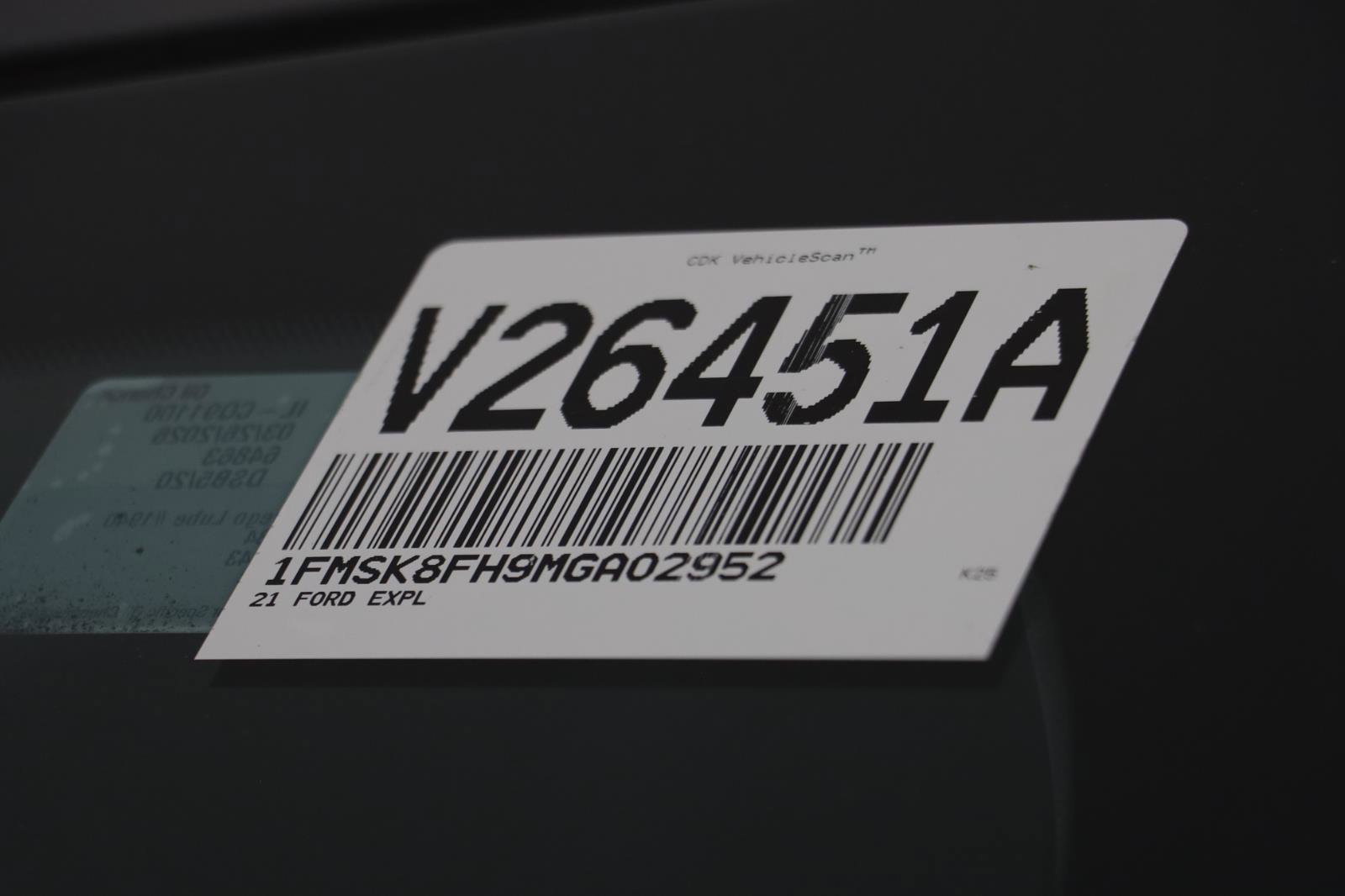 Used 2021 Ford Explorer Limited w/ Equipment Group 301A image 26