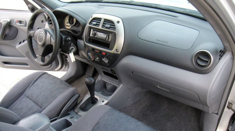 Used 2003 Toyota RAV4 4WD image 25