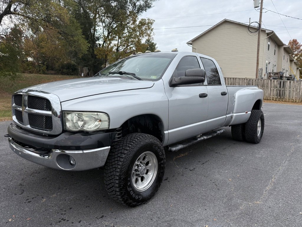 Used 2004 Dodge Ram 3500 Truck SLT w/ Trailer Tow Group image 1