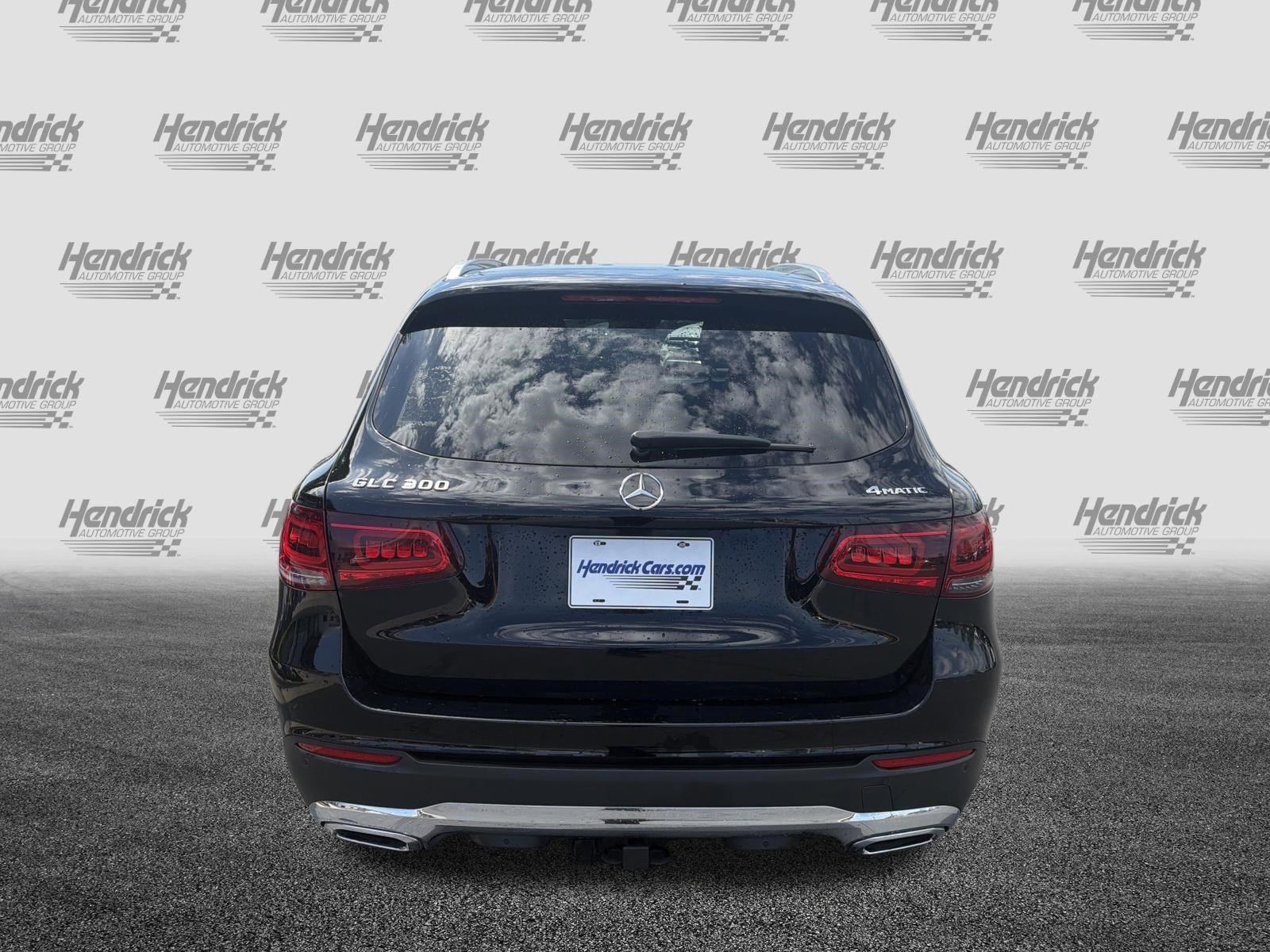 Certified 2022 Mercedes-Benz GLC 300 4MATIC w/ Driver Assistance Package image 9