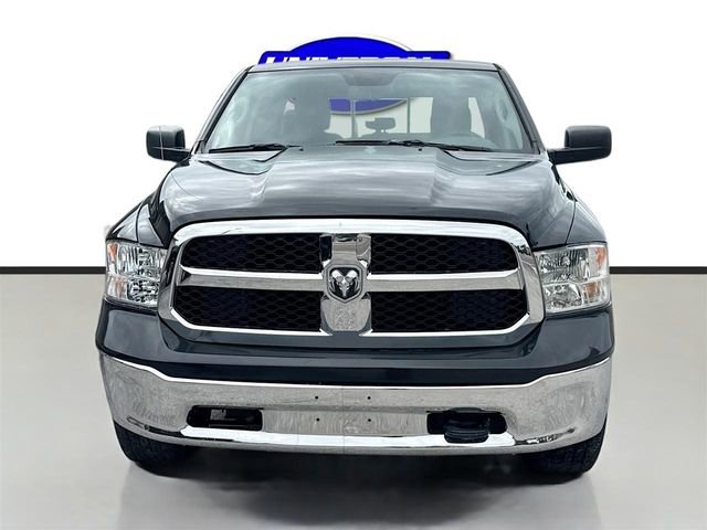 Used 2016 RAM 1500 Classic SLT AWD/4WD image 3