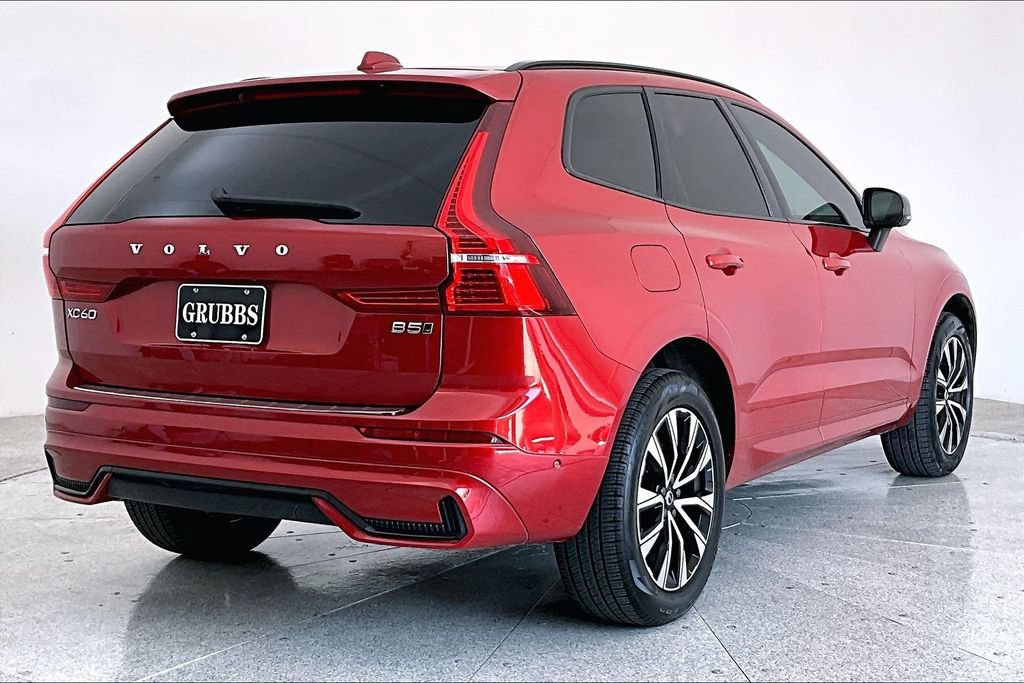 Certified 2024 Volvo XC60 B5 Plus w/ Protection Package Premier AWD/4WD image 2