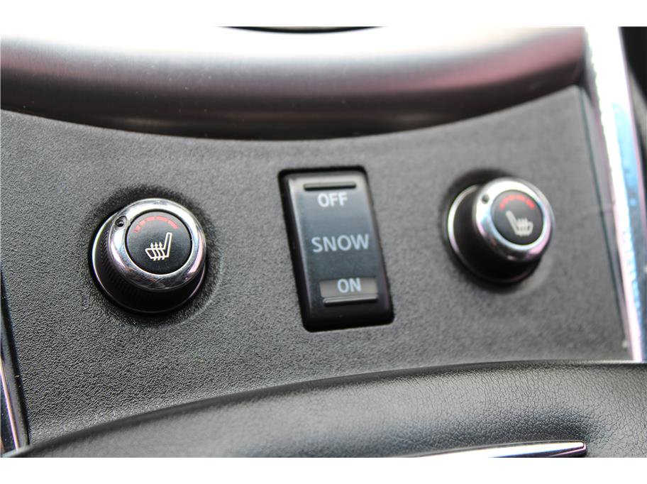 Used 2013 INFINITI G37 x Sedan AWD/4WD image 29