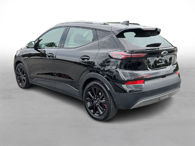 Used 2023 Chevrolet Bolt EUV LT w/ Convenience Package FWD image 4