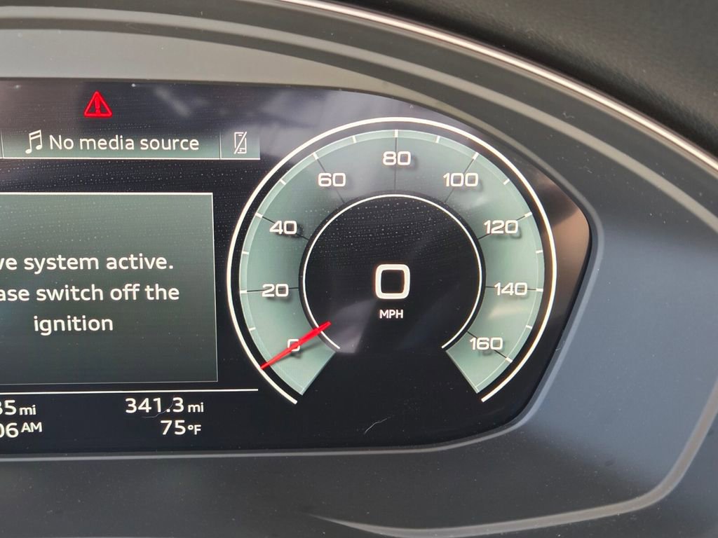 Used 2023 Audi Q5 2.0T Premium Plus w/ Premium Plus Package image 14