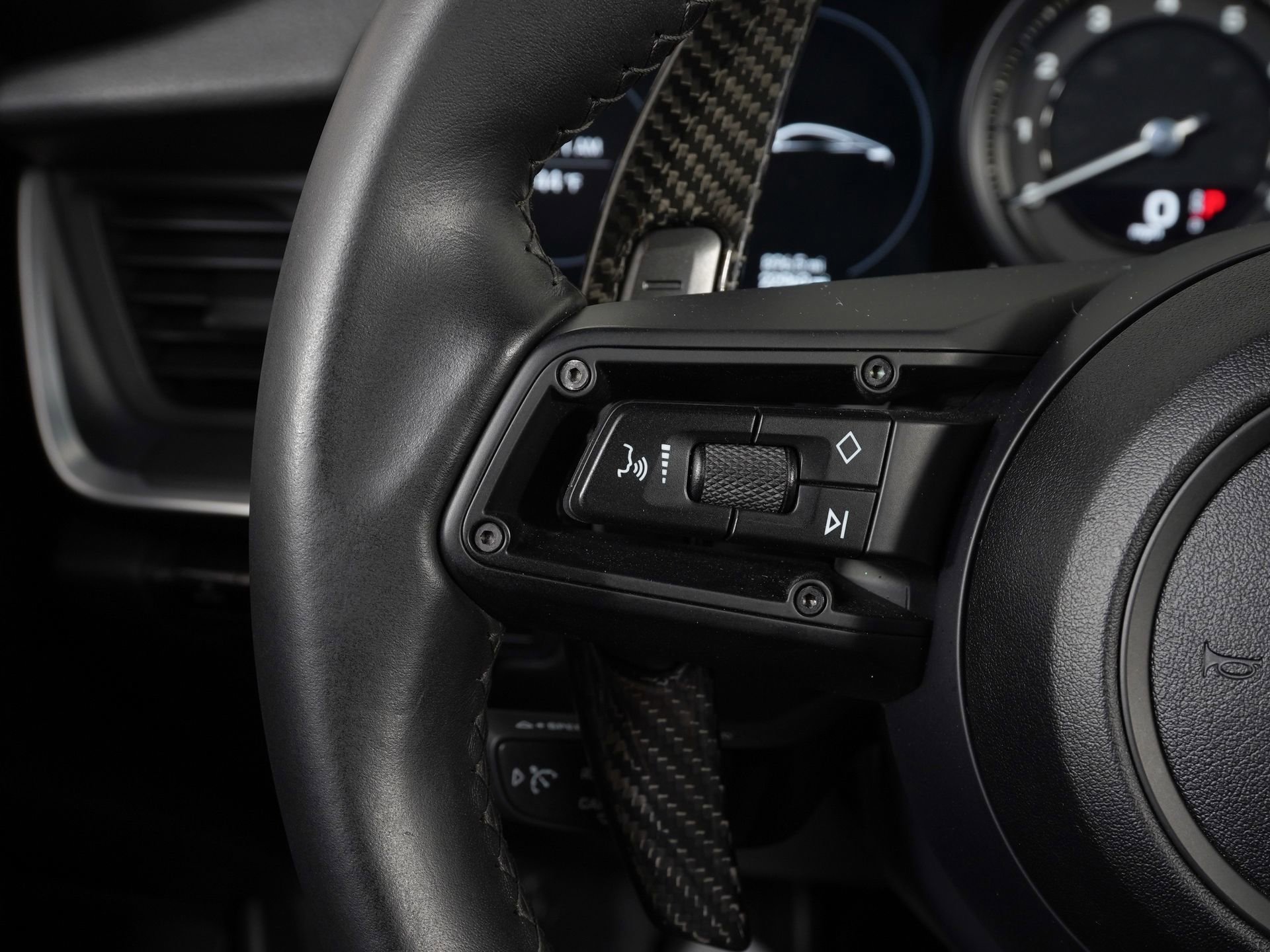 Used 2020 Porsche 911 Carrera S RWD image 17