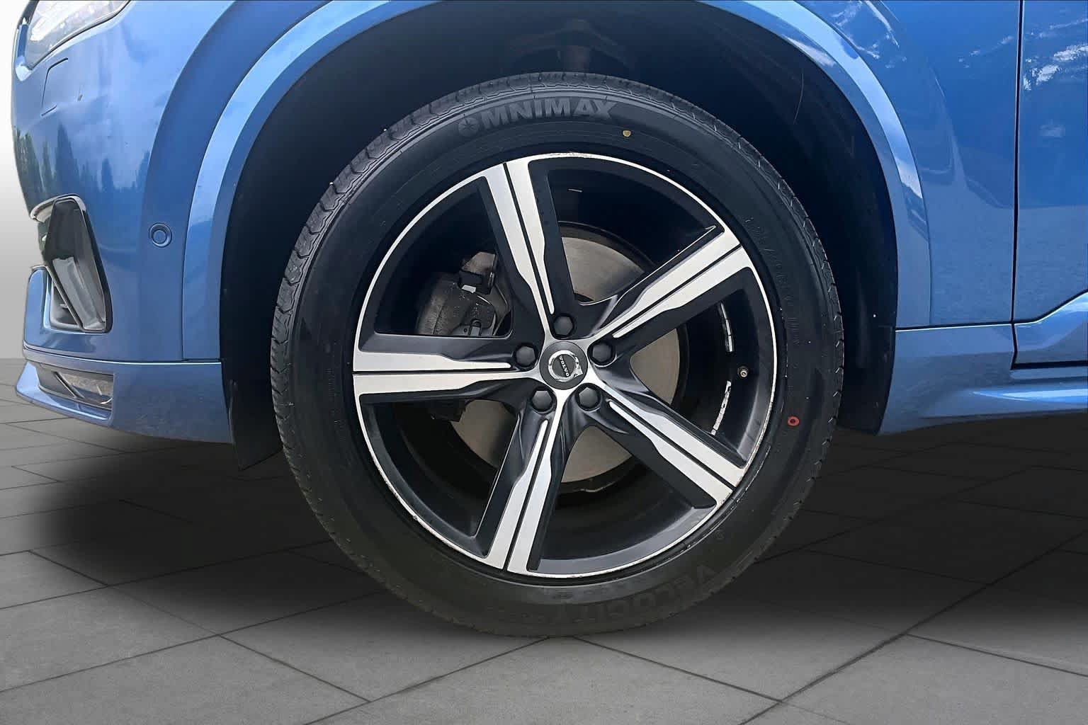 Used 2019 Volvo XC90 T6 R-Design w/ Advanced Package AWD/4WD image 11