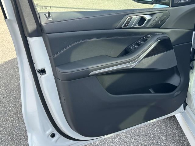 New 2026 BMW X5 xDrive40i image 13