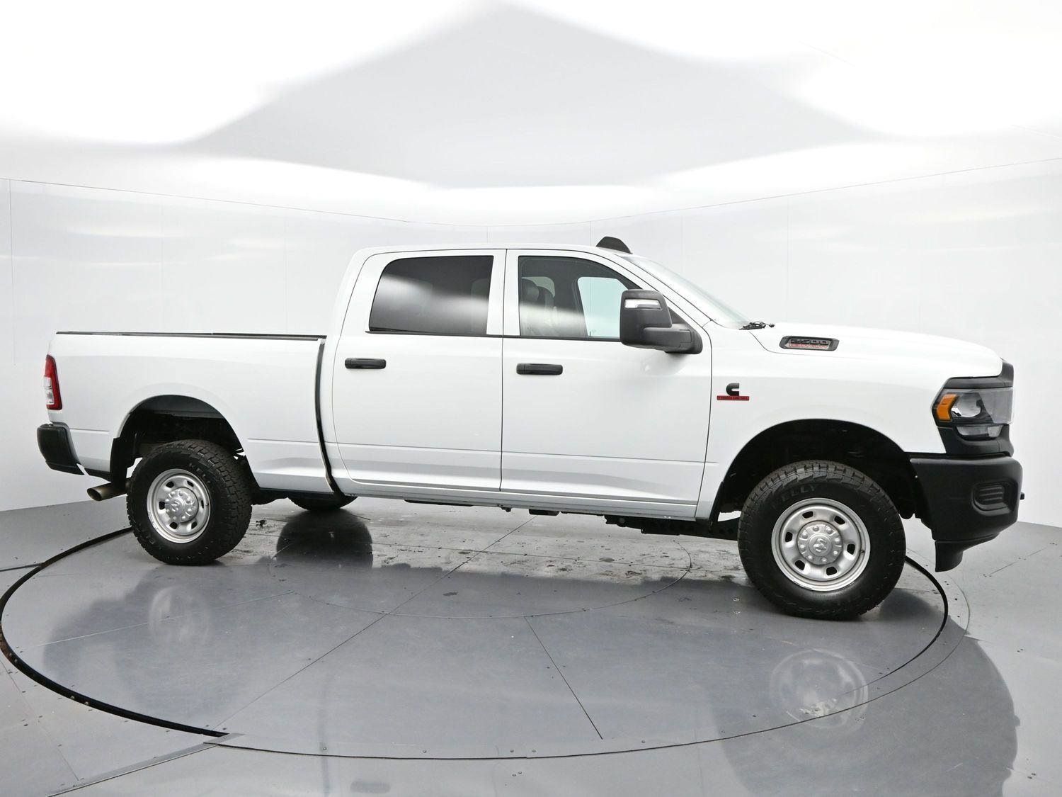 Used 2024 RAM 2500 Tradesman image 3