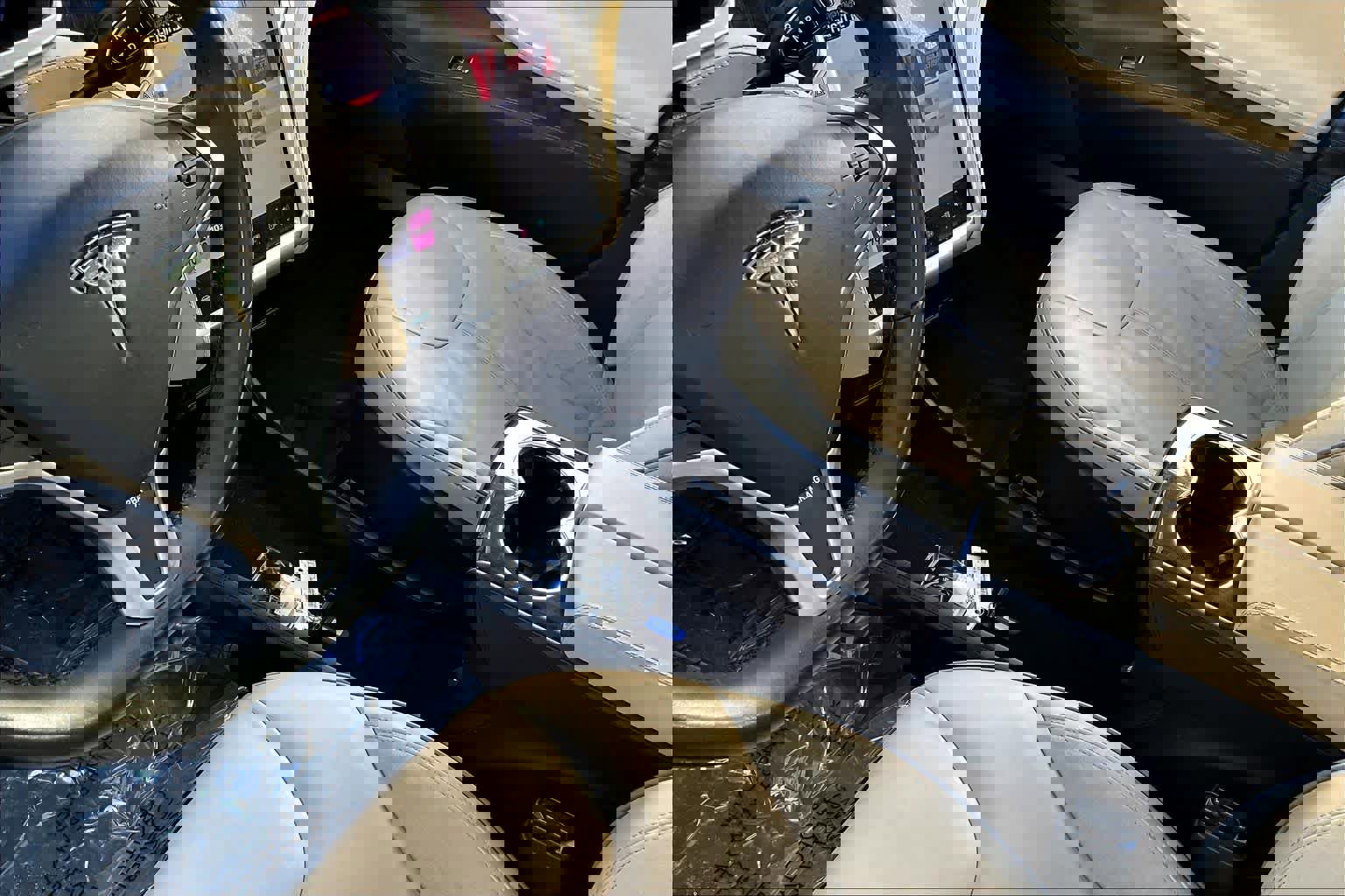 Used 2013 Tesla Model S Performance image 15