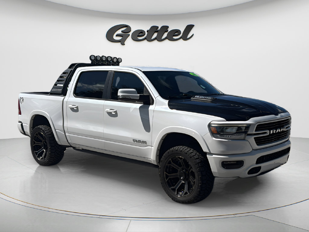 Used 2019 RAM 1500 Laramie w/ Sport Appearance Package AWD/4WD image 4