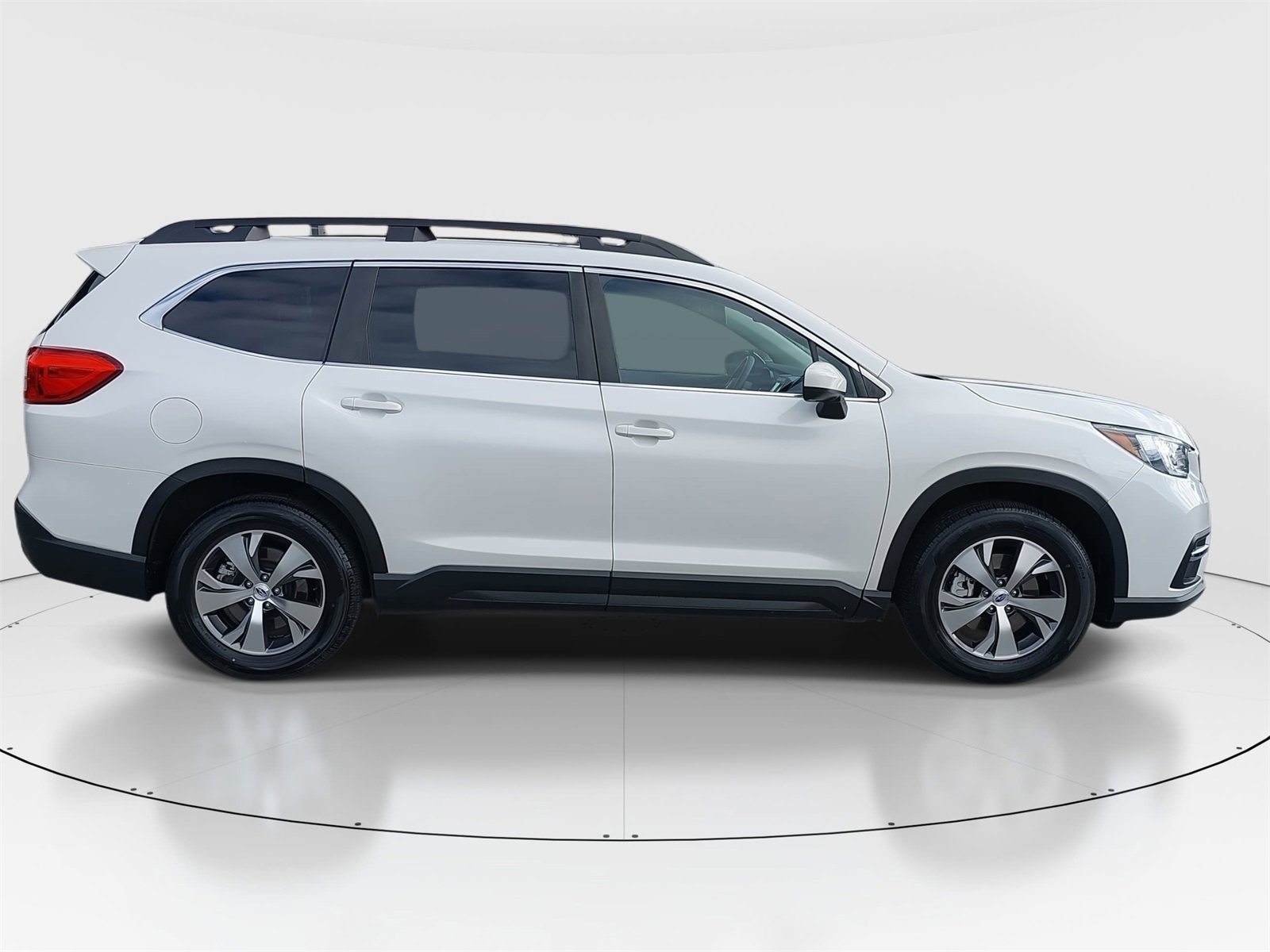 Certified 2022 Subaru Ascent Premium w/ Convenience Package image 8