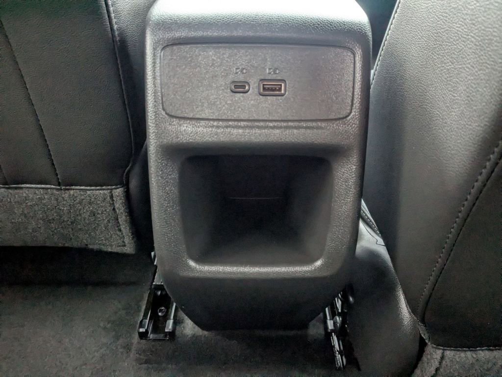 Used 2024 Buick Envista Preferred image 33