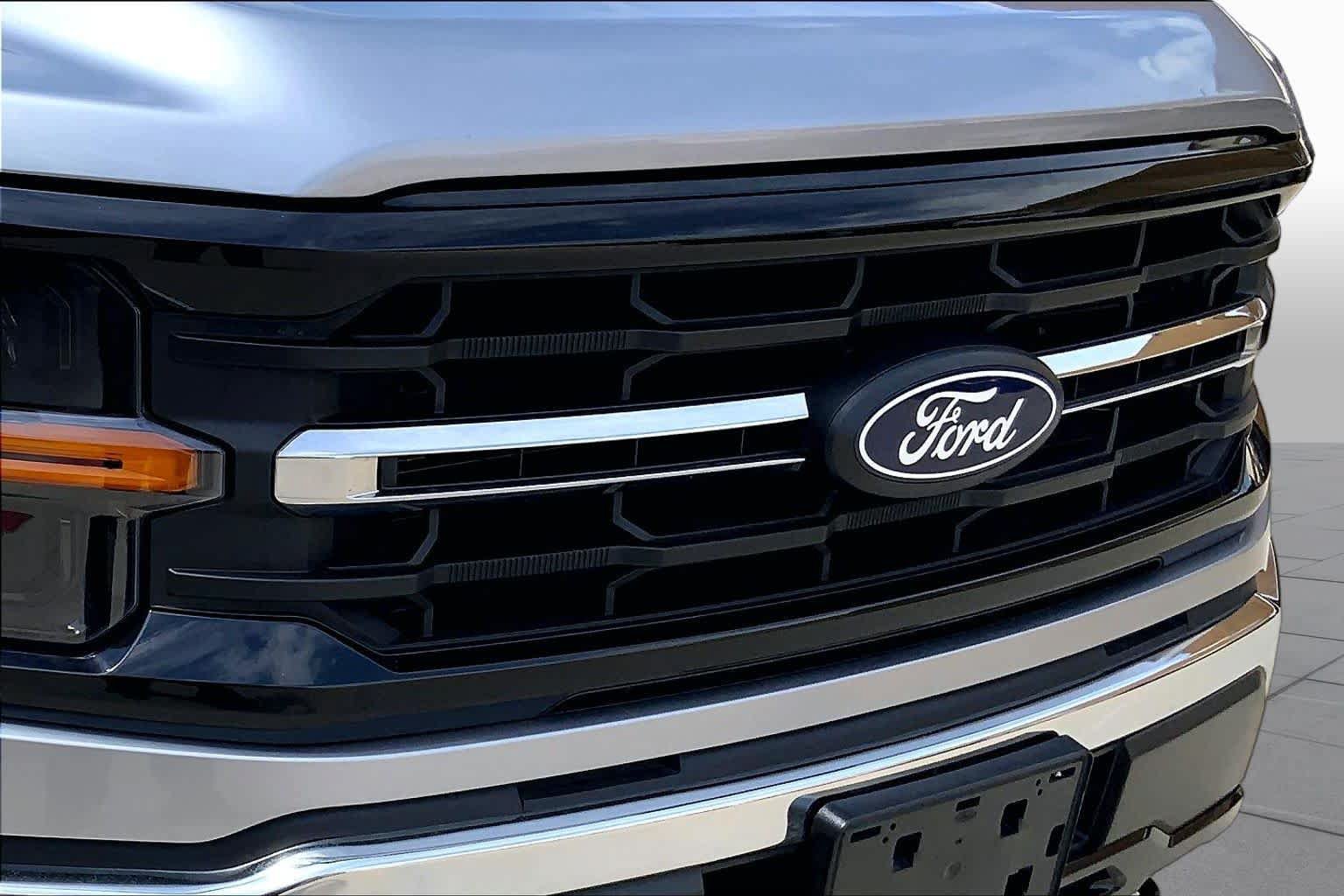 Used 2025 Ford F150 XLT w/ Equipment Group 301A Standard AWD/4WD image 32