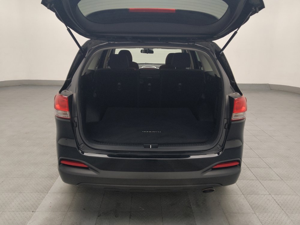 Used 2018 Kia Sorento L image 29