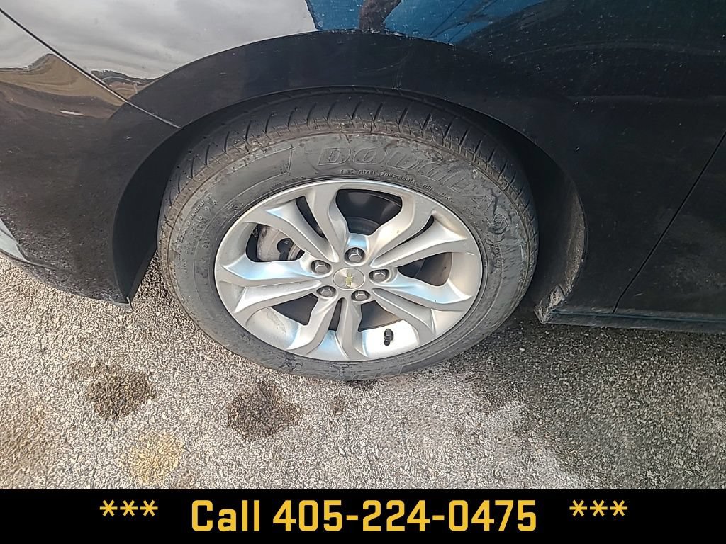 Used 2019 Chevrolet Cruze LS w/ LS Convenience Package FWD image 2