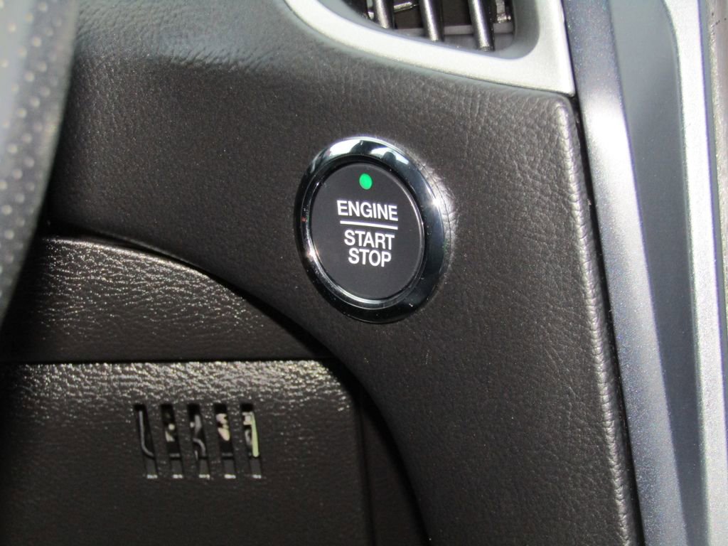 Used 2022 Ford Edge ST-Line image 31