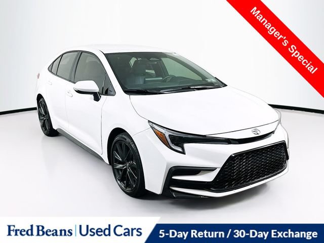 Used 2026 Toyota Corolla SE FWD image 1