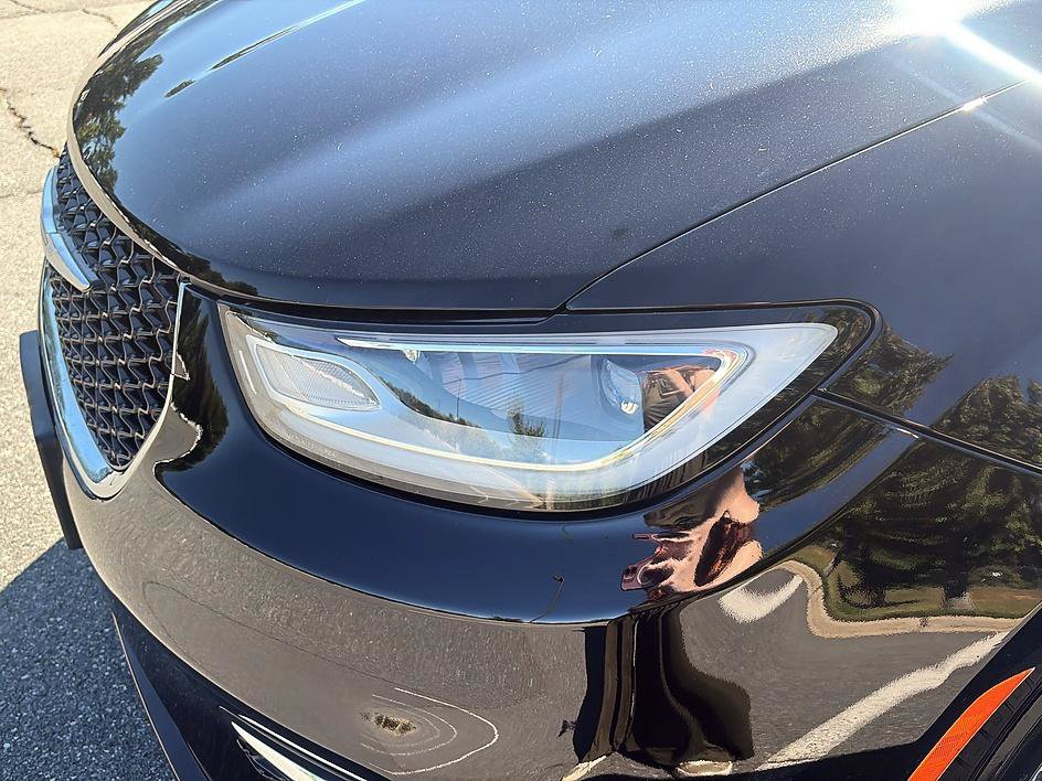 Used 2024 Chrysler Pacifica Touring-L FWD image 12