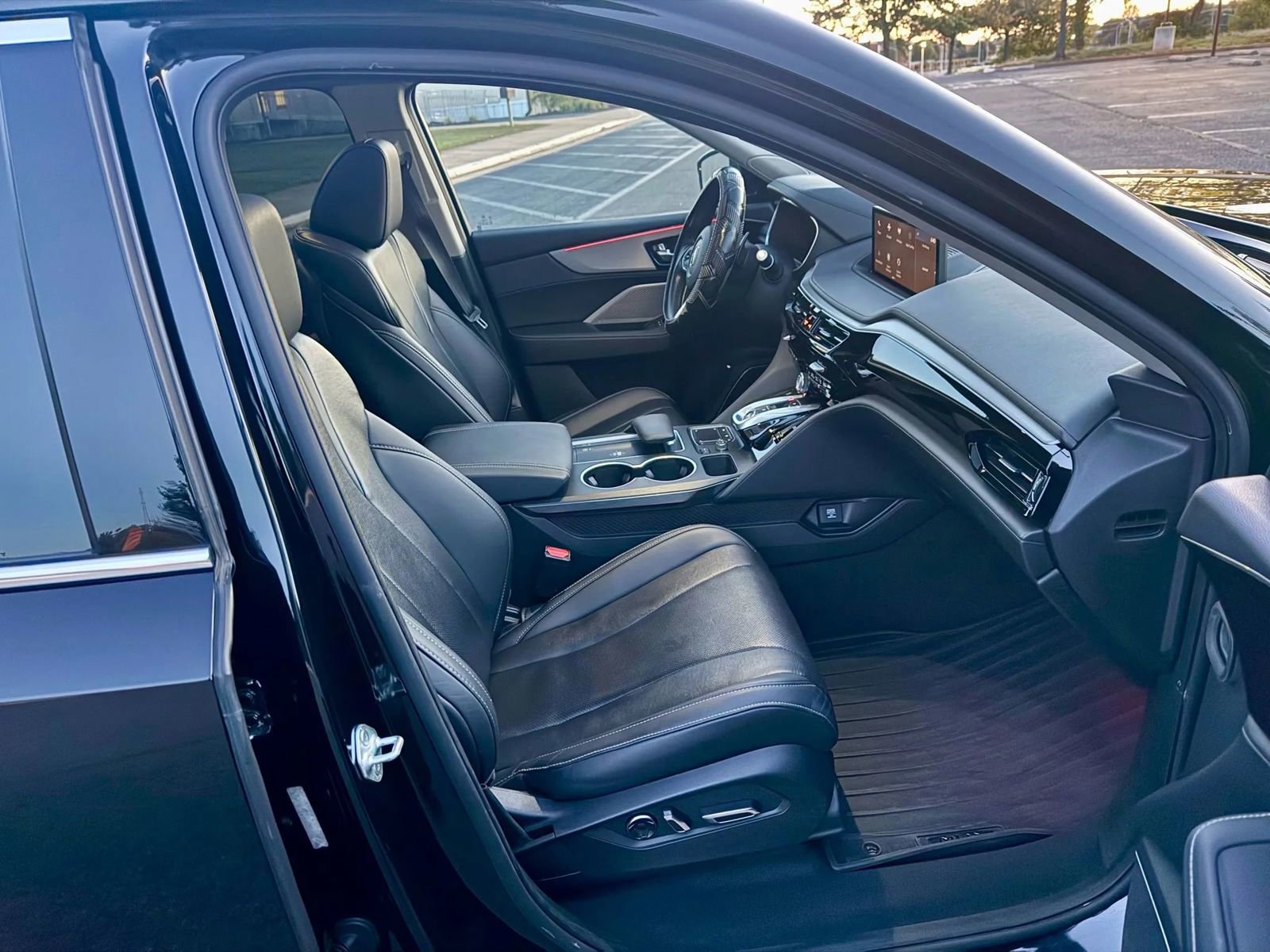 Used 2023 Acura MDX SH-AWD w/ Technology Package image 15