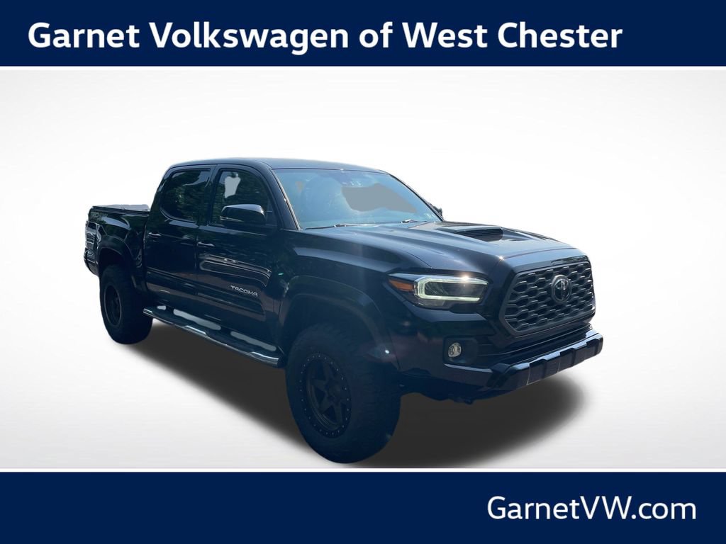 Used 2022 Toyota Tacoma TRD Sport w/ Technology Package AWD/4WD image 9