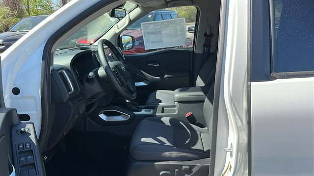 New 2026 Nissan Frontier SV w/ Tow Package AWD/4WD image 9