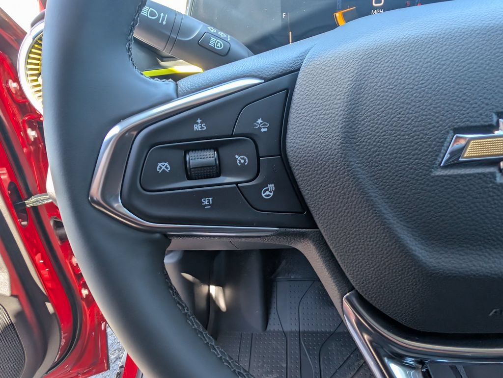 New 2026 Chevrolet Trax LT w/ Driver Confidence Package FWD image 17