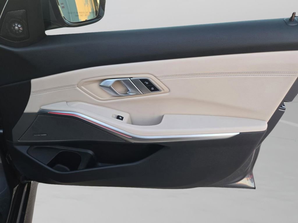 Used 2021 BMW M340i xDrive image 30
