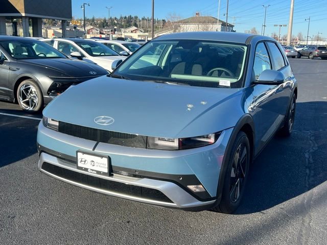 New 2025 Hyundai Ioniq 5 SE image 3