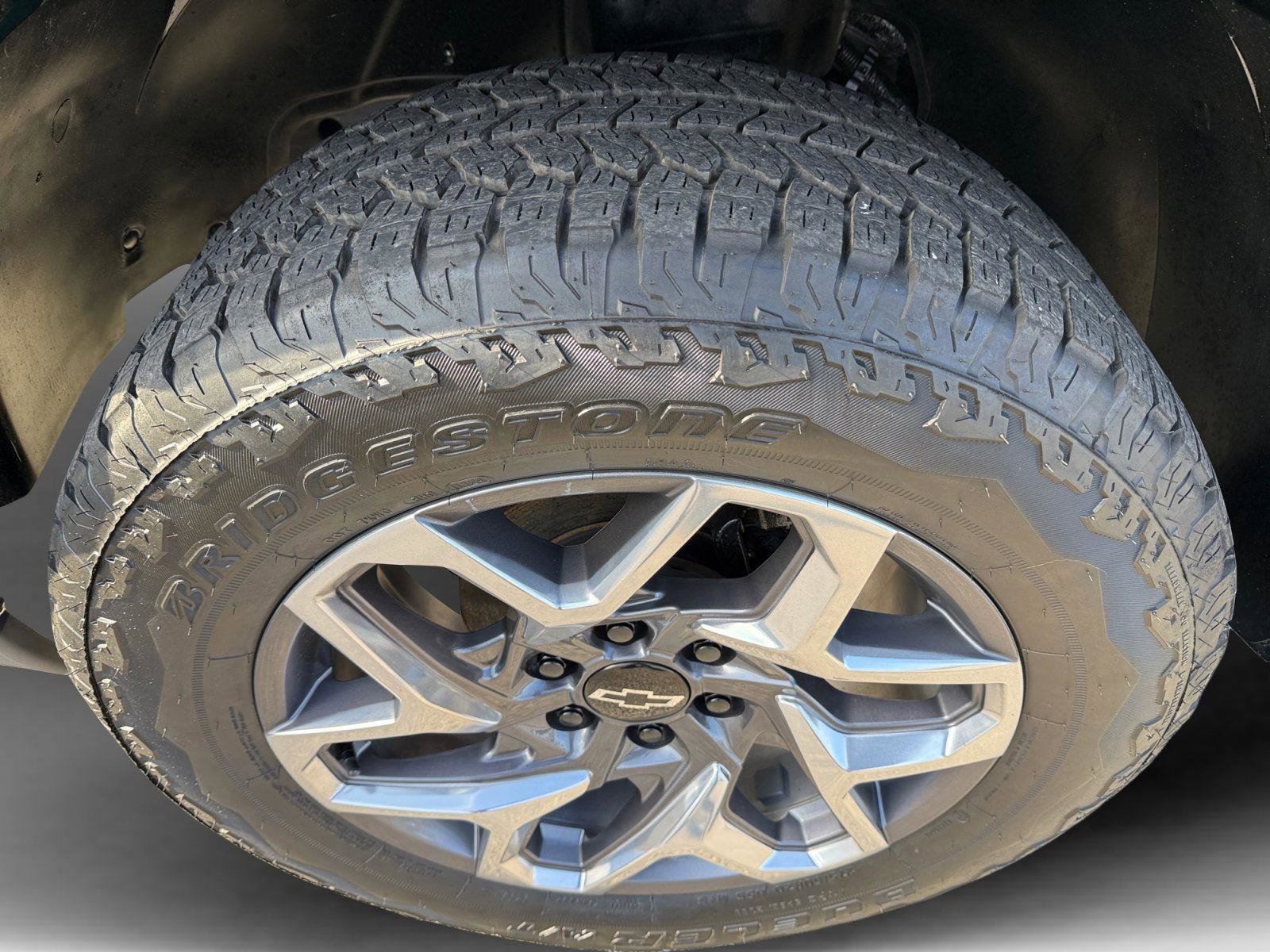 Used 2003 Chevrolet Silverado 1500 LS w/ Off-Road Package AWD/4WD image 9