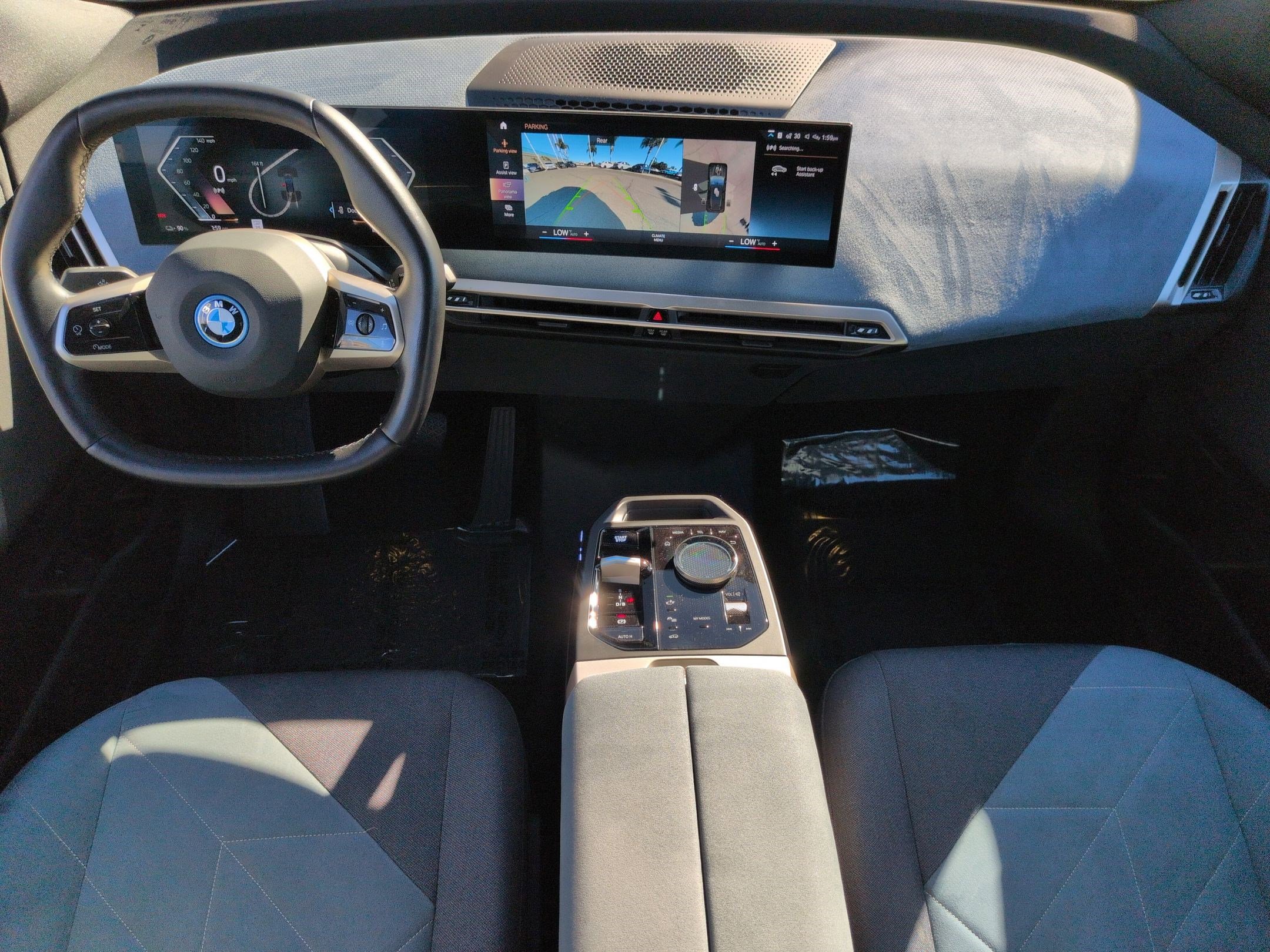 Used 2022 BMW iX xDrive50 w/ Premium Package image 29