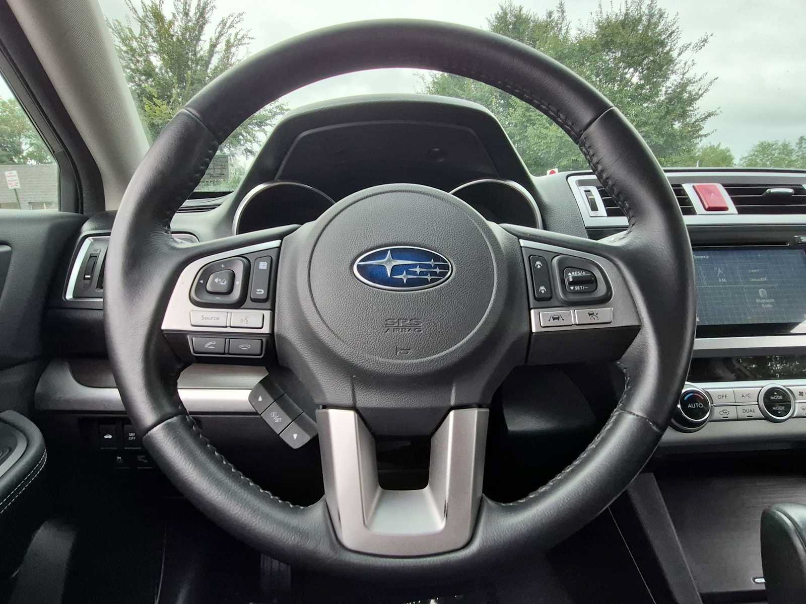 Used 2016 Subaru Legacy 2.5i Limited AWD/4WD image 23