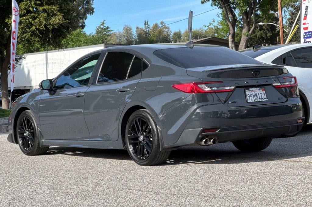 Certified 2025 Toyota Camry SE w/ Convenience Package image 5