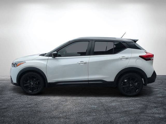Used 2020 Nissan Kicks SR image 6