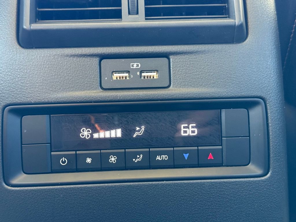 Used 2025 MAZDA CX-90 3.3 Turbo w/ Select Package image 16