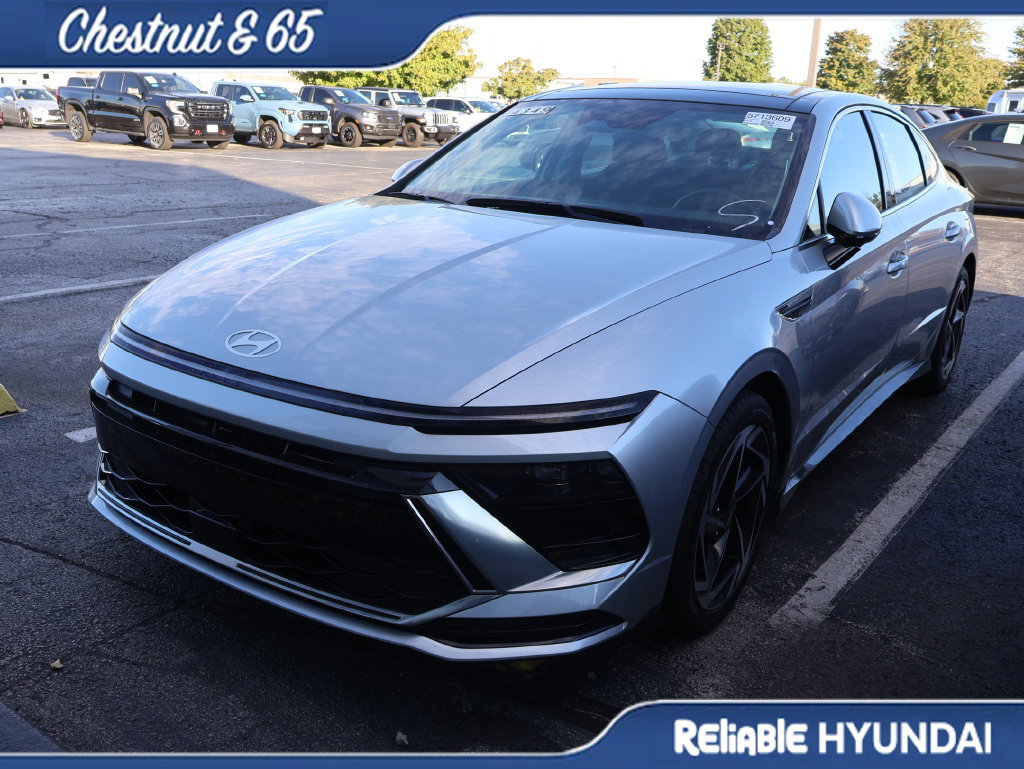 Certified 2024 Hyundai Sonata SEL w/ Convenience Package FWD image 11