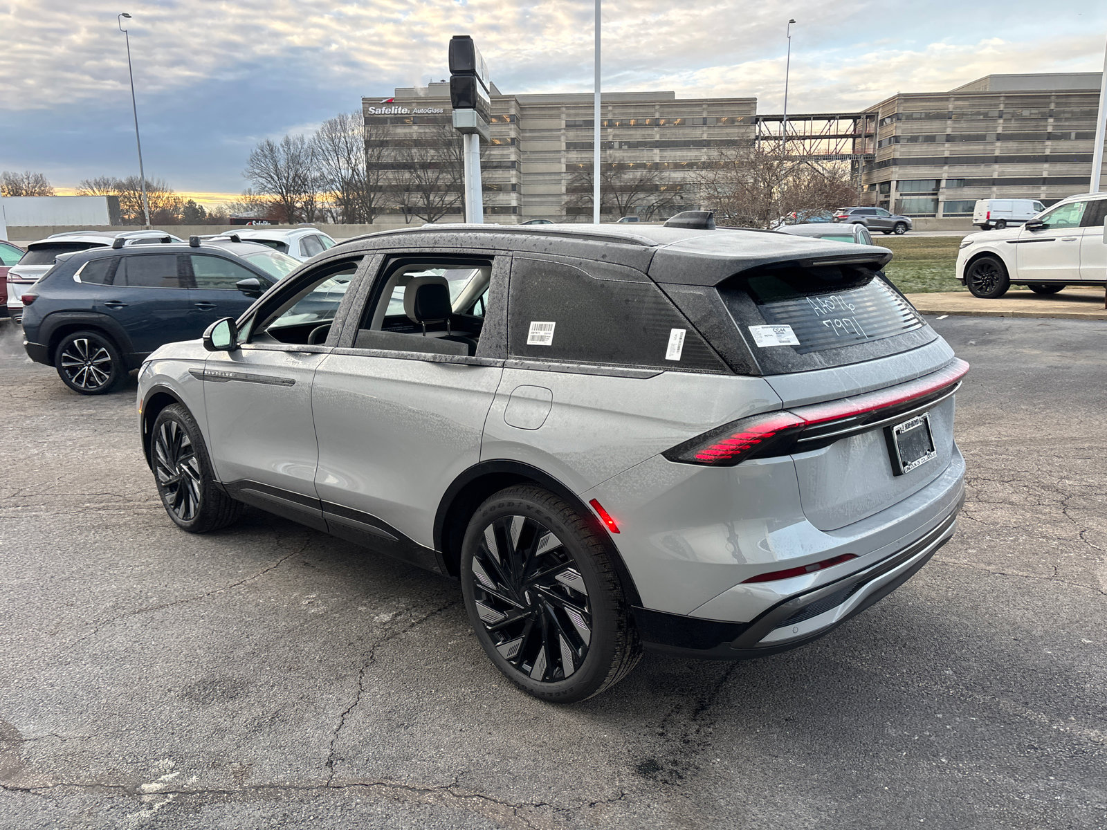 New 2026 Lincoln Nautilus Reserve image 5