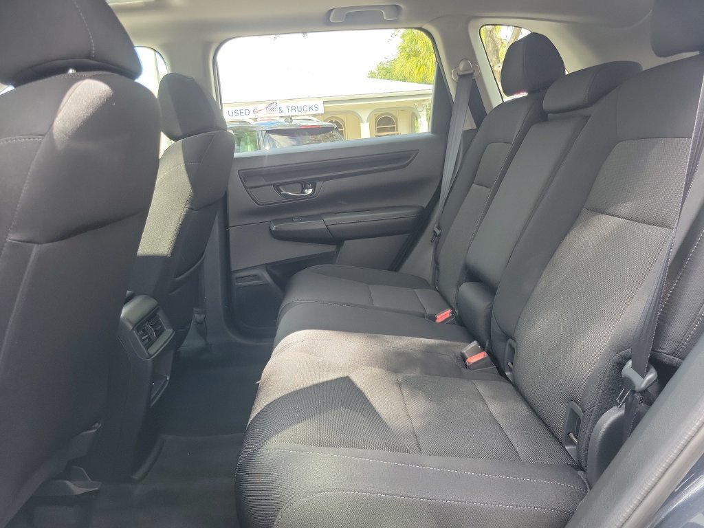 Used 2024 Honda CR-V EX image 7