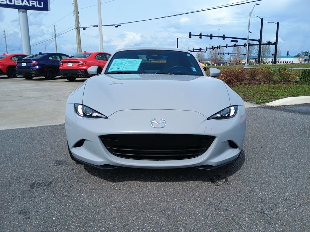 Used 2025 MAZDA MX-5 Miata RF Grand Touring image 2