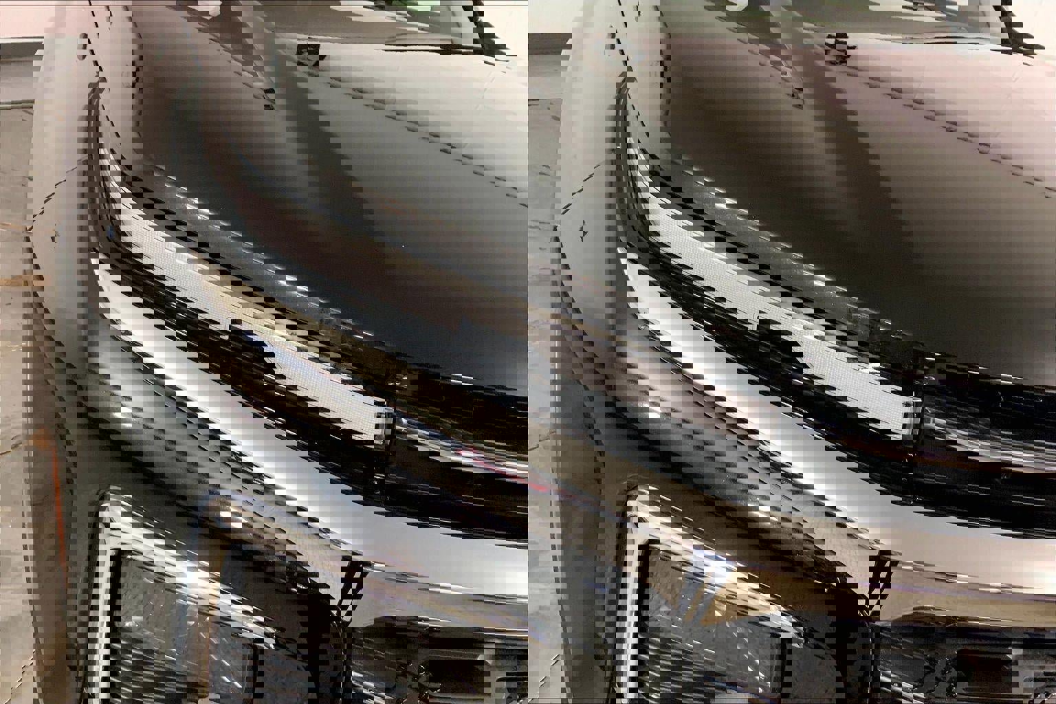 Used 2025 Chevrolet Traverse LT image 27