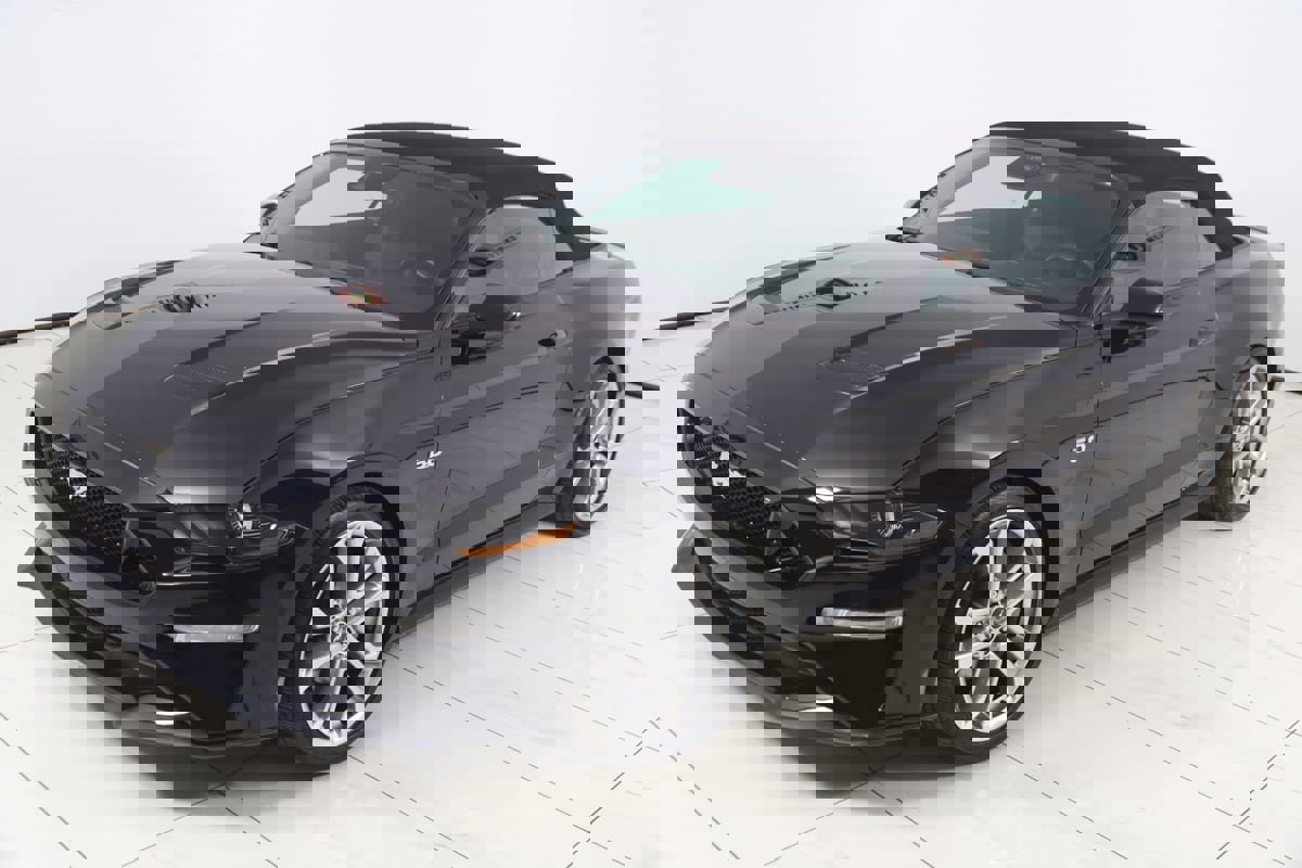 Used 2021 Ford Mustang GT Premium w/ Ford Safe & Smart Package RWD image 28