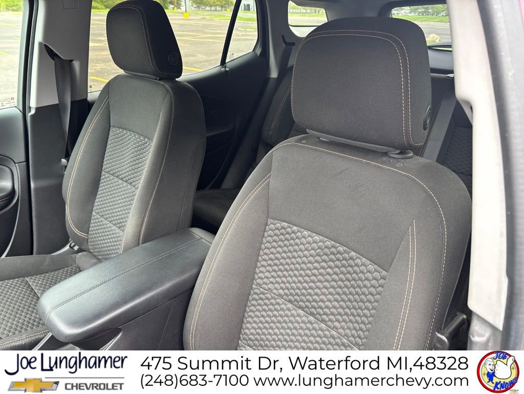 Used 2019 GMC Terrain SLE w/ Driver Convenience Package AWD/4WD image 14