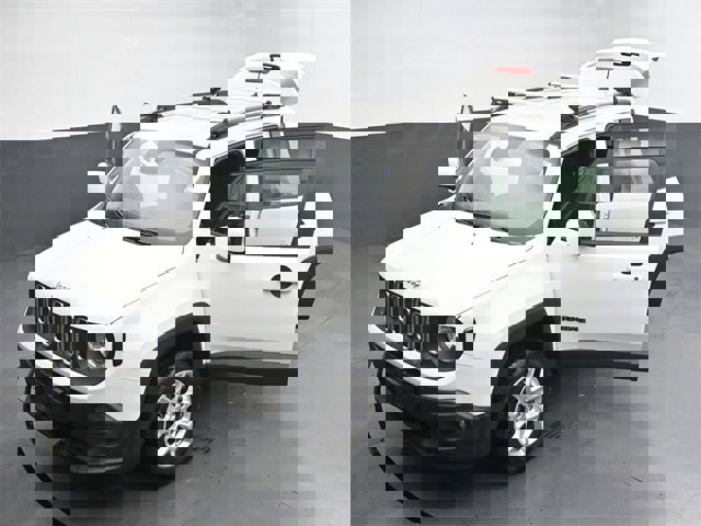 Used 2018 Jeep Renegade Latitude image 39