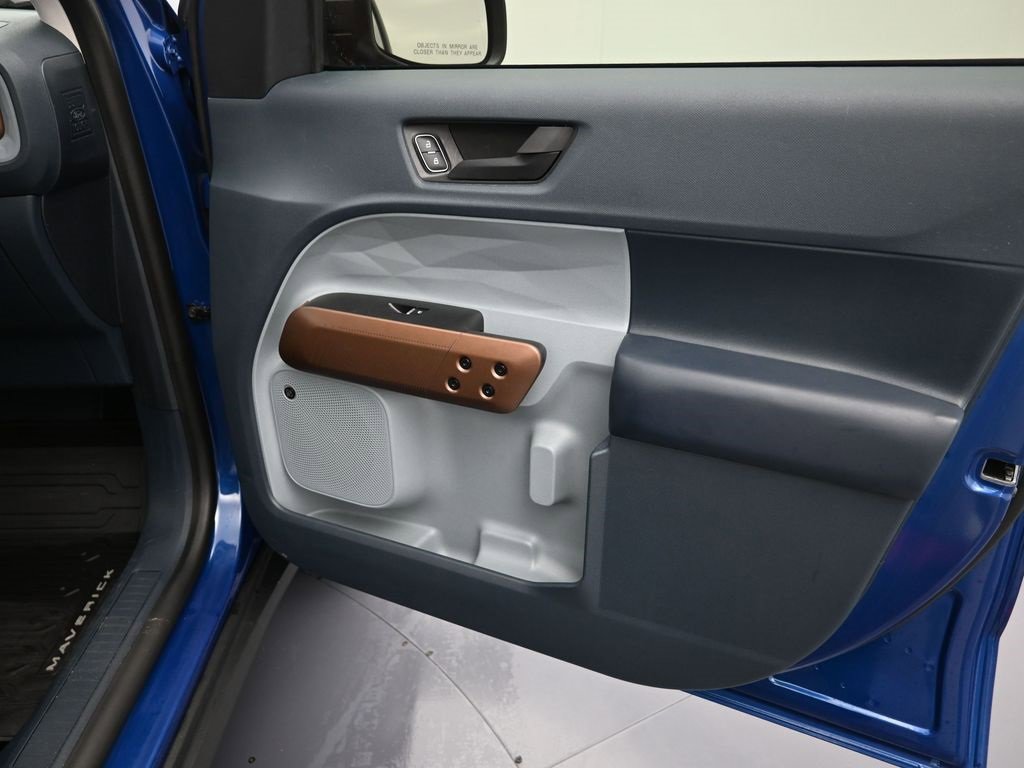 Used 2024 Ford Maverick Lariat w/ FX4 Off-Road Package image 31