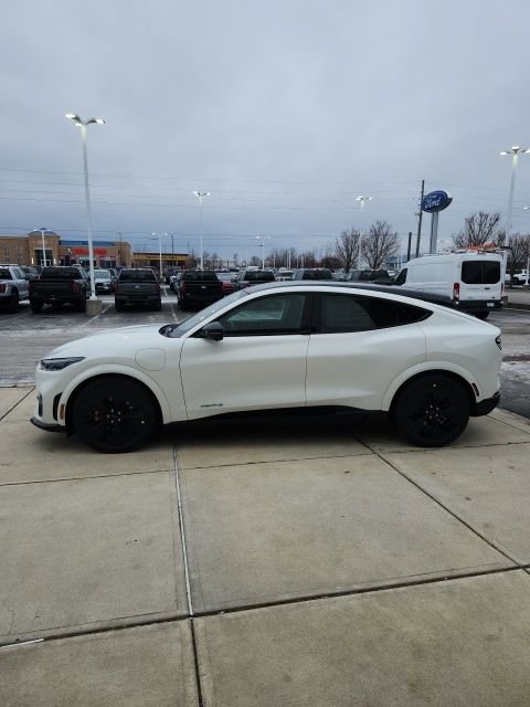 New 2025 Ford Mustang Mach-E GT image 5