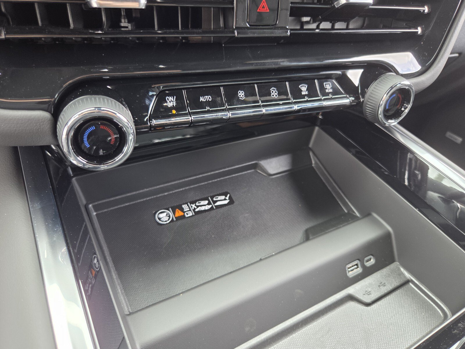 New 2026 Chevrolet Tahoe RST w/ Comfort Package RWD image 28