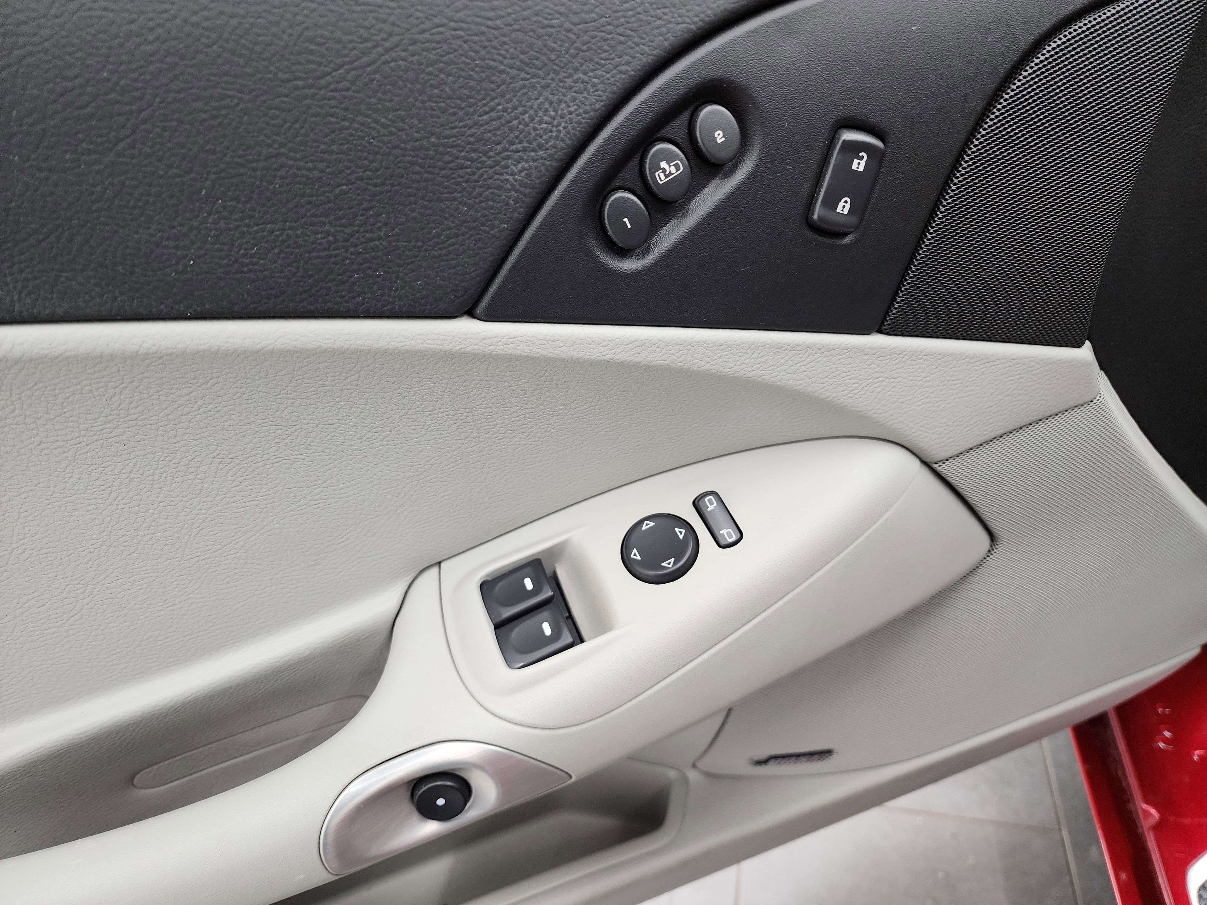 Used 2011 Chevrolet Corvette Grand Sport w/ Preferred Equipment Group RWD image 31