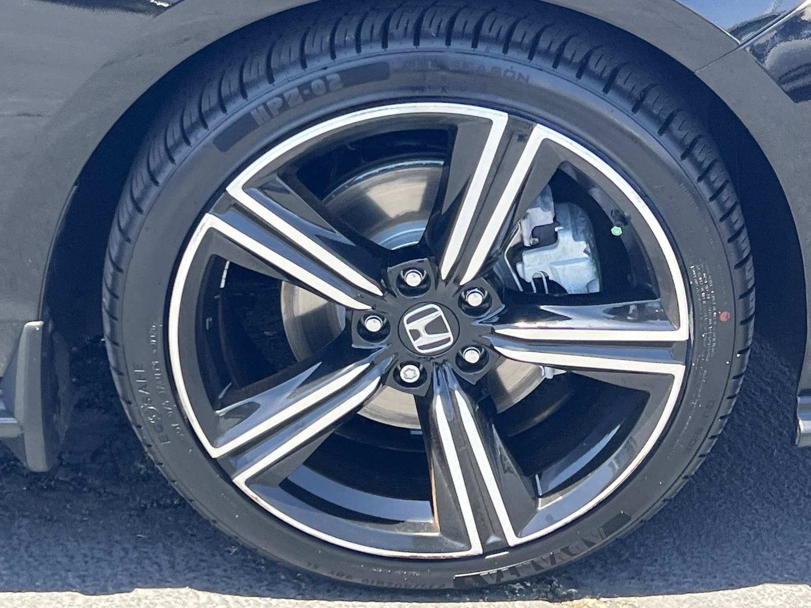 Certified 2024 Honda Accord Sport image 27