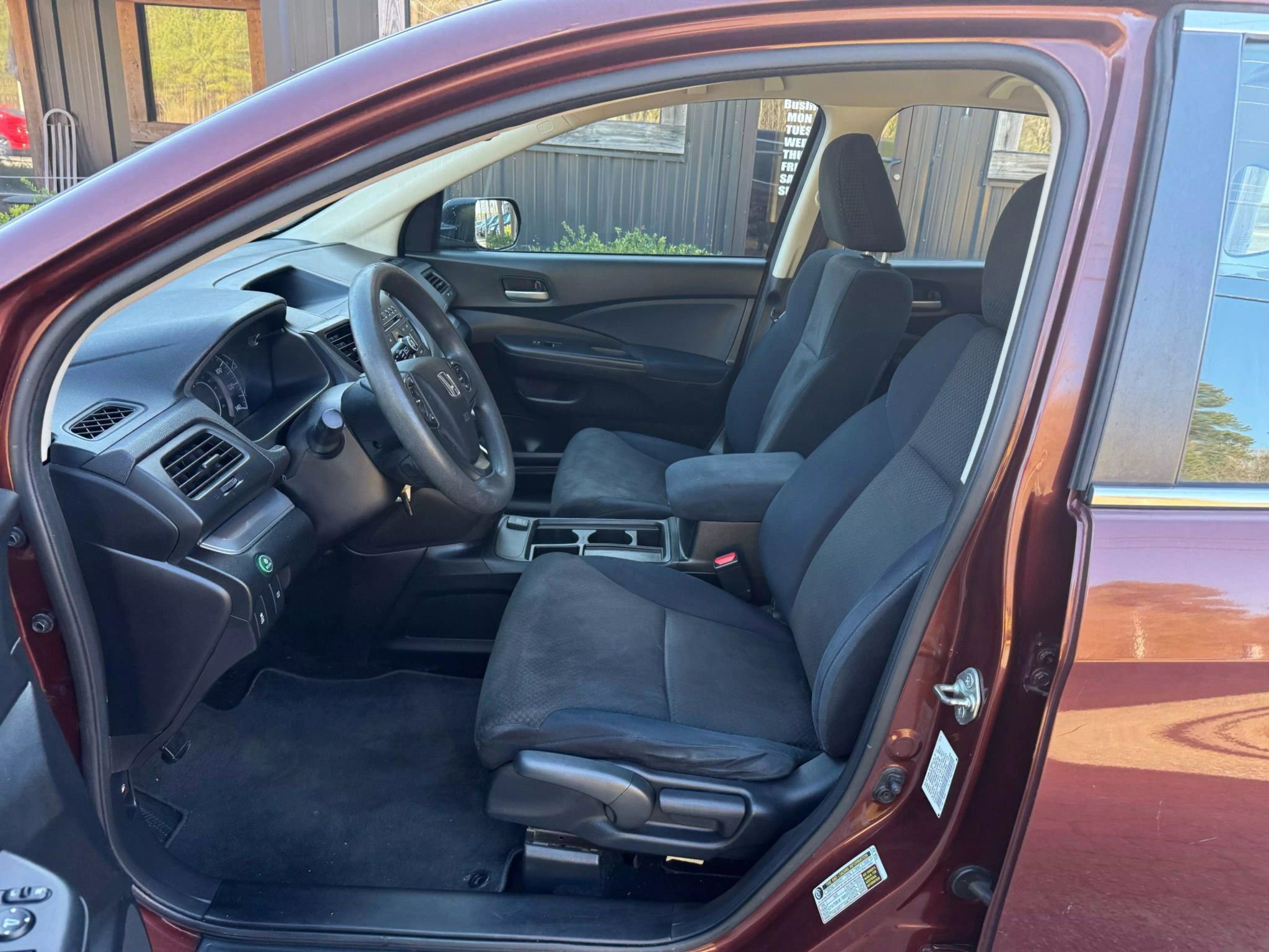 Used 2015 Honda CR-V LX image 11