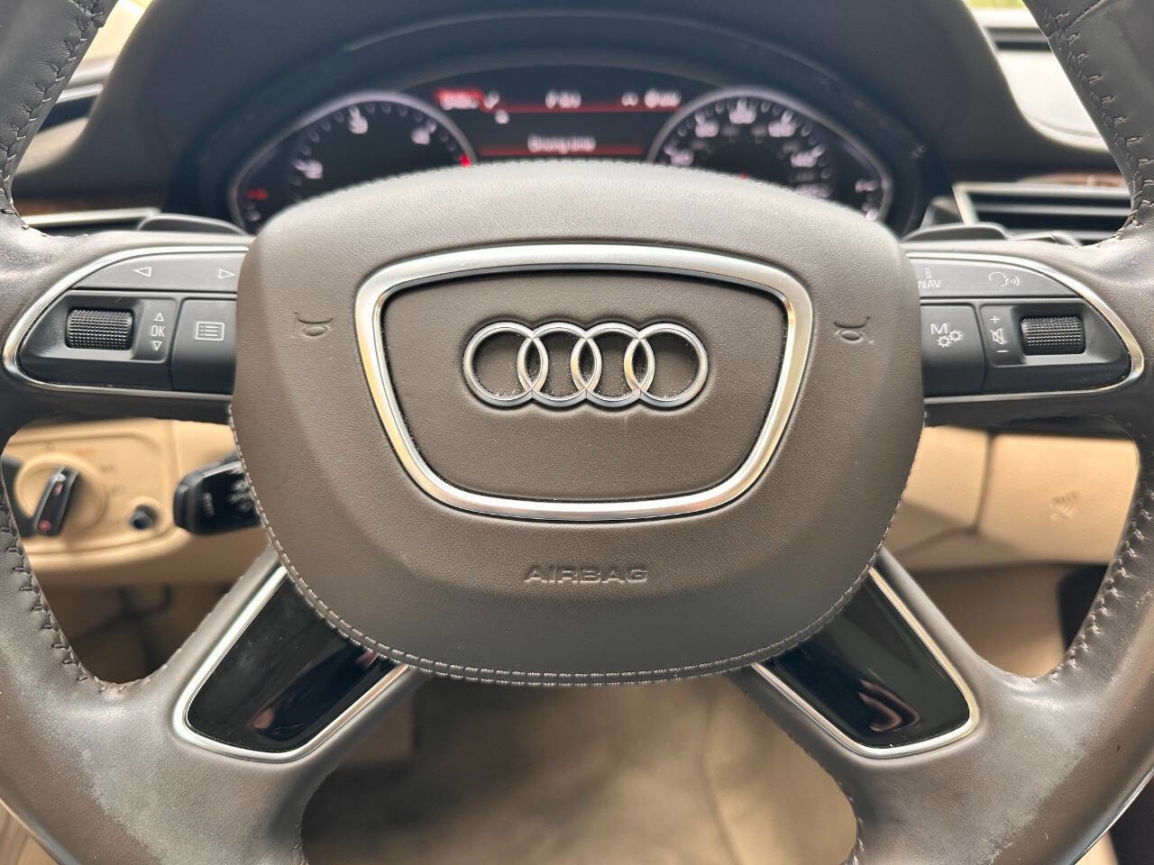 Used 2014 Audi A8 L TDI image 16